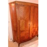 Armoire de style Louis XV