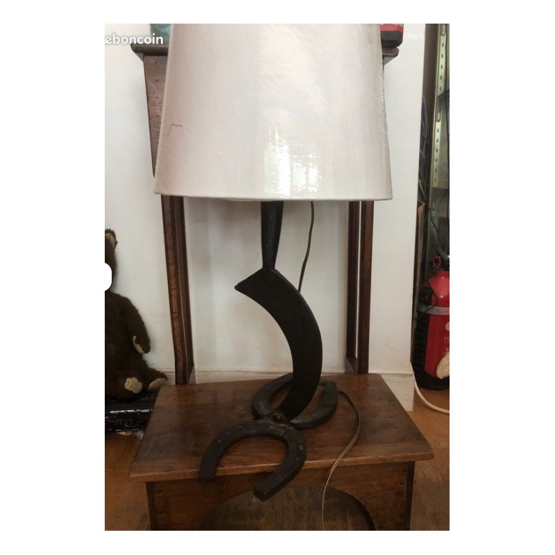 Lampe faucille fer a cheval brutaliste 1970